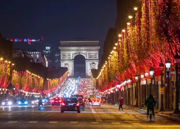 Appartement Proche Champs Elysee Paris 8E