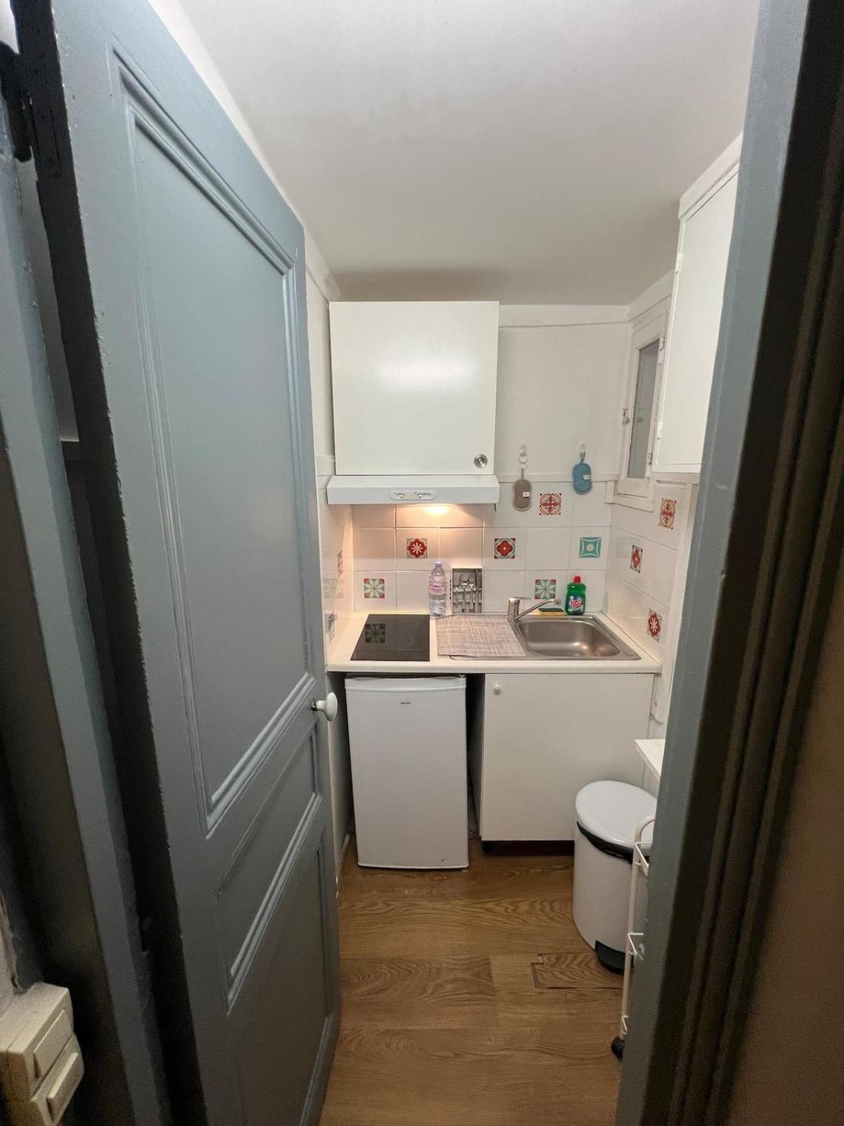 Proche Champs Elysee 8e Apartamento París