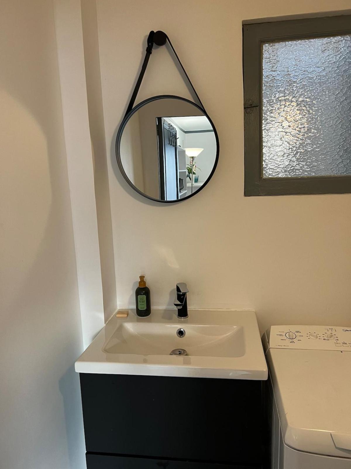 Apartamento Proche Champs Elysee 8e París